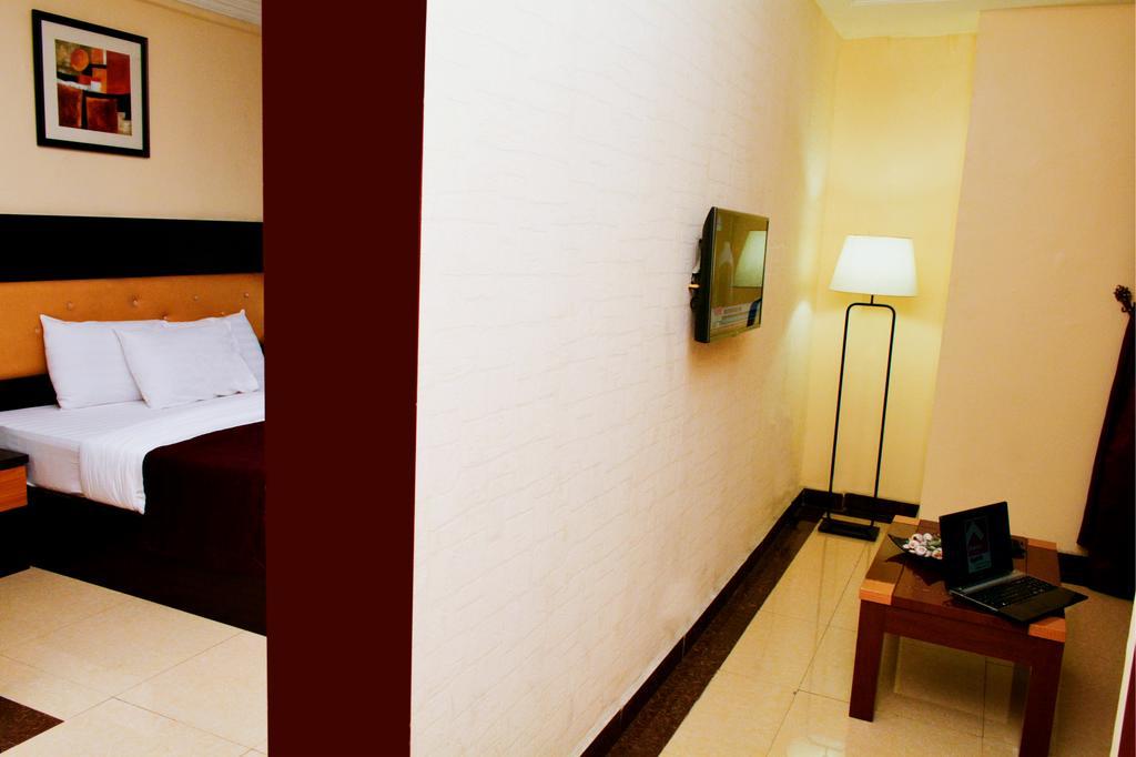 Sweet Spirit Hotel And Suites Danag - Port Harcourt Exterior foto